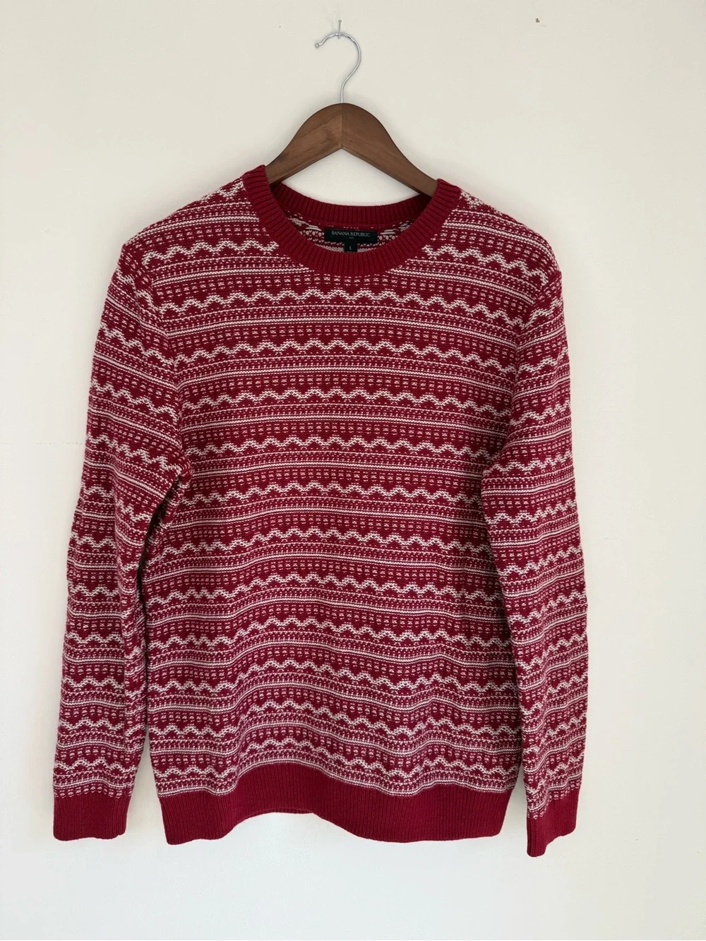 Banana Republic Red and White Fair Isle Crewneck Sweater
